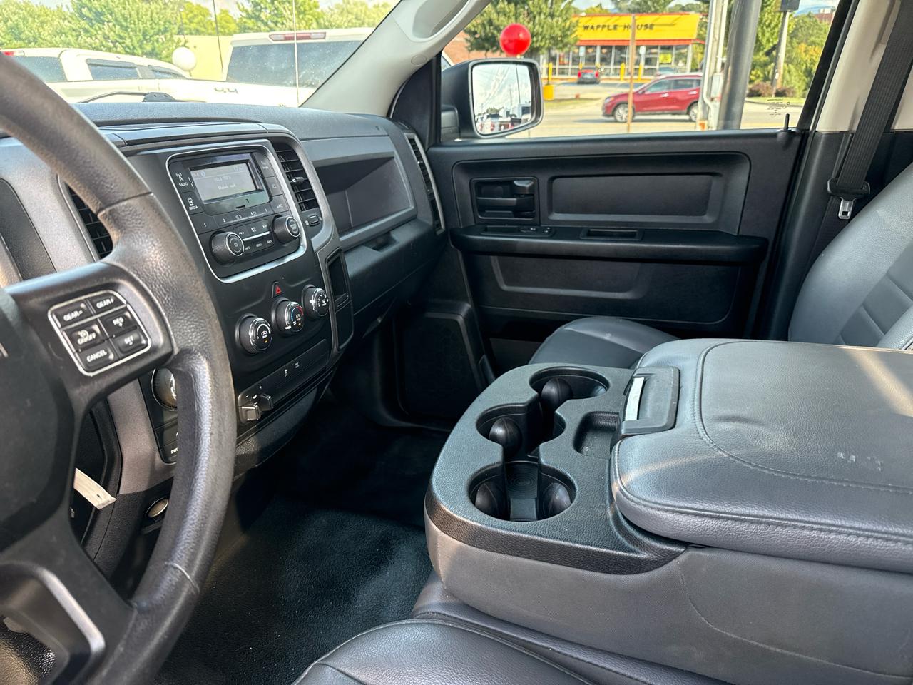 RAM 1500 Tradesman 4x4 Quad Cab 6'4" Box 2018