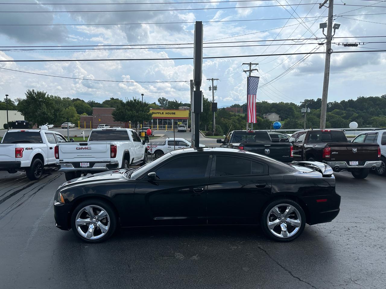 Dodge Charger 4dr Sdn SXT Plus RWD 2012