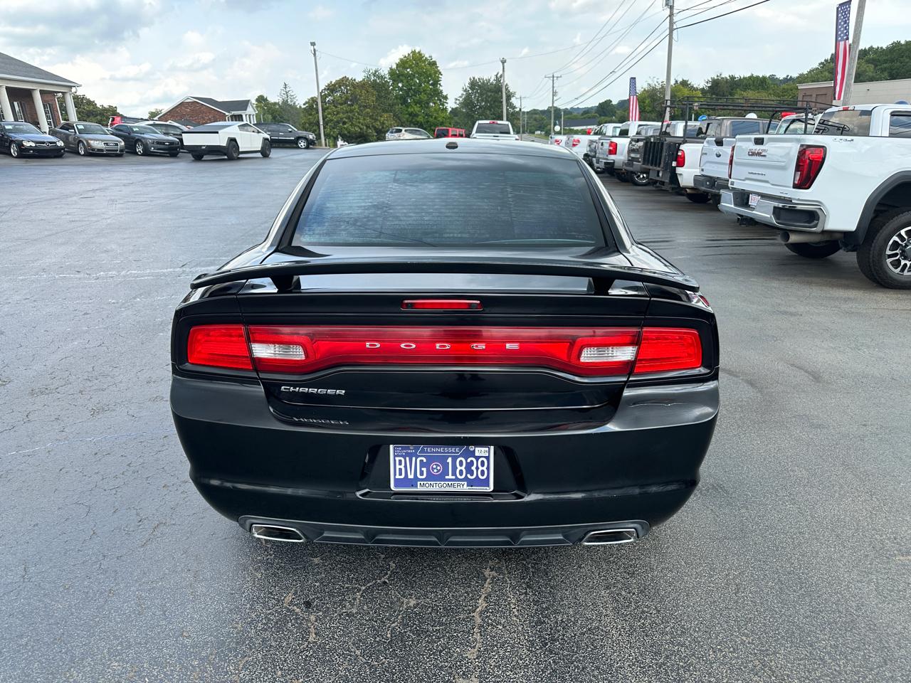 Dodge Charger 4dr Sdn SXT Plus RWD 2012