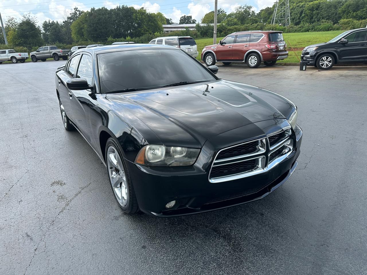 Dodge Charger 4dr Sdn SXT Plus RWD 2012