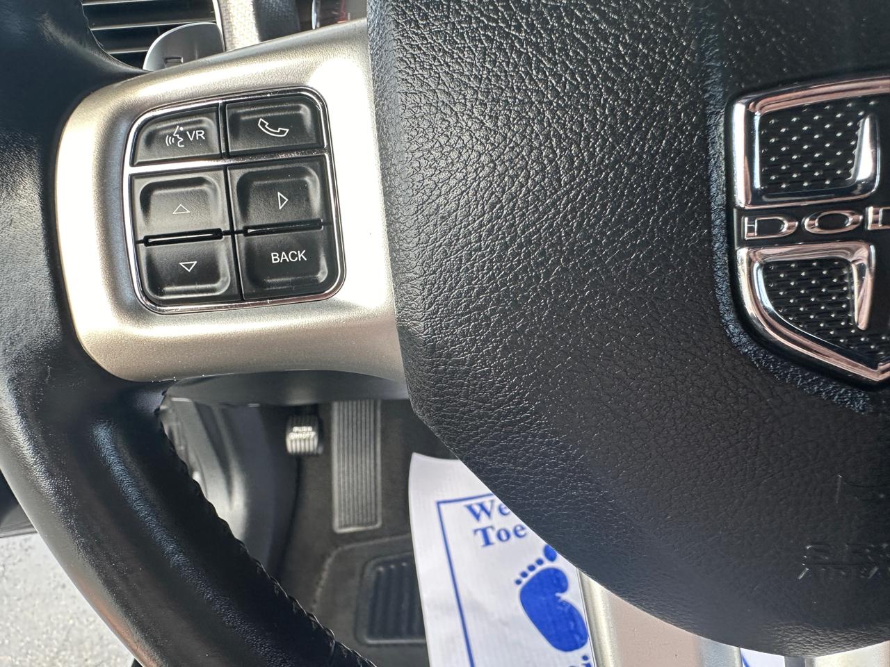 Dodge Charger 4dr Sdn SXT Plus RWD 2012