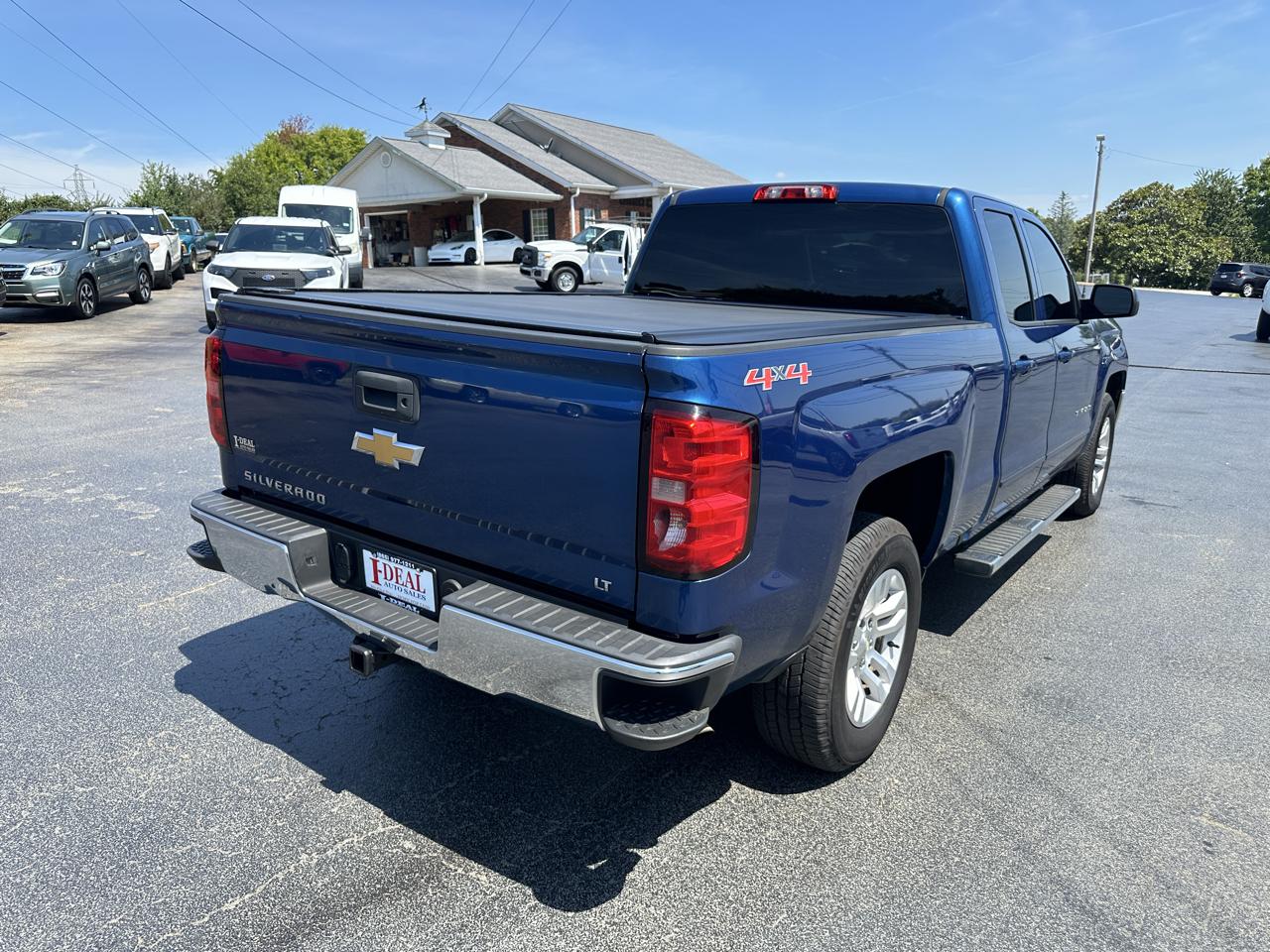 Chevrolet Silverado 1500 4WD Double Cab 143.5" LT w/1LT 2017