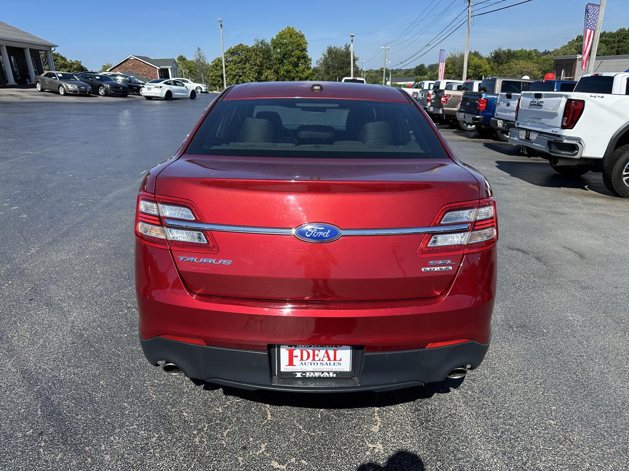 Ford Taurus 4dr Sdn SEL FWD 2013
