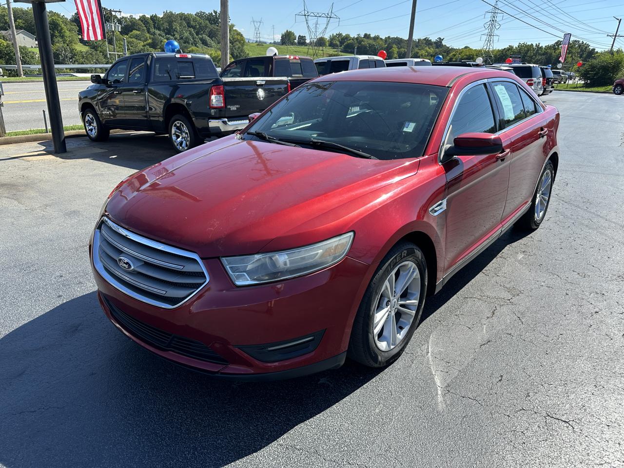 Ford Taurus 4dr Sdn SEL FWD 2013