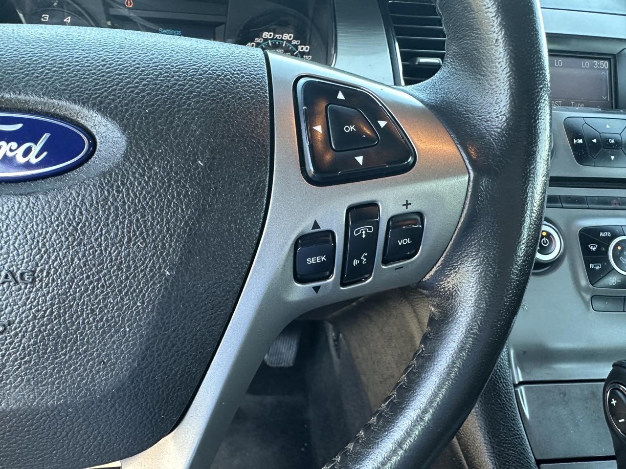 Ford Taurus 4dr Sdn SEL FWD 2013