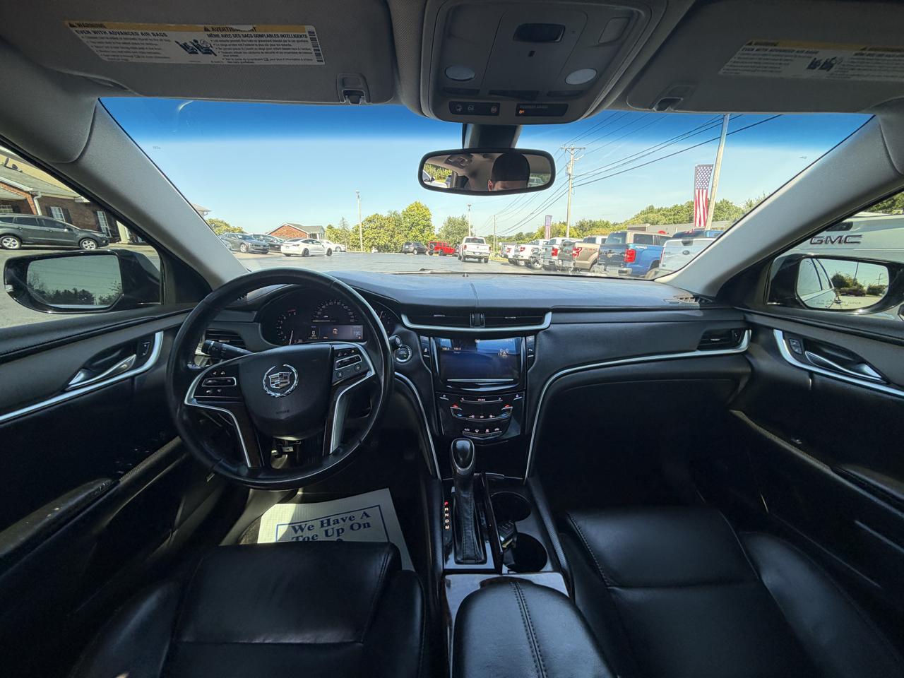 Cadillac XTS 4dr Sdn FWD 2013