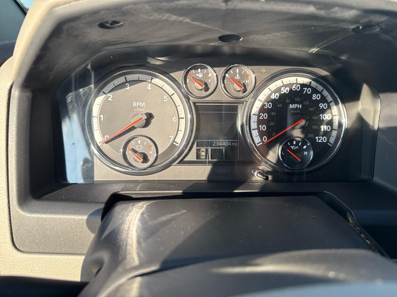 RAM 2500 4WD Mega Cab 160.5" SLT 2011