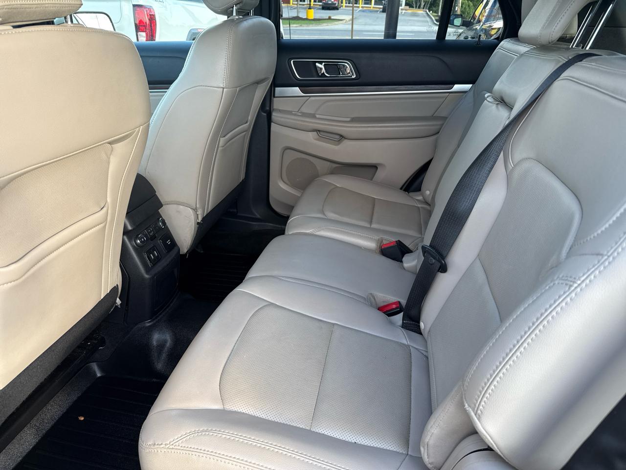 Ford Explorer Limited 4WD 2018