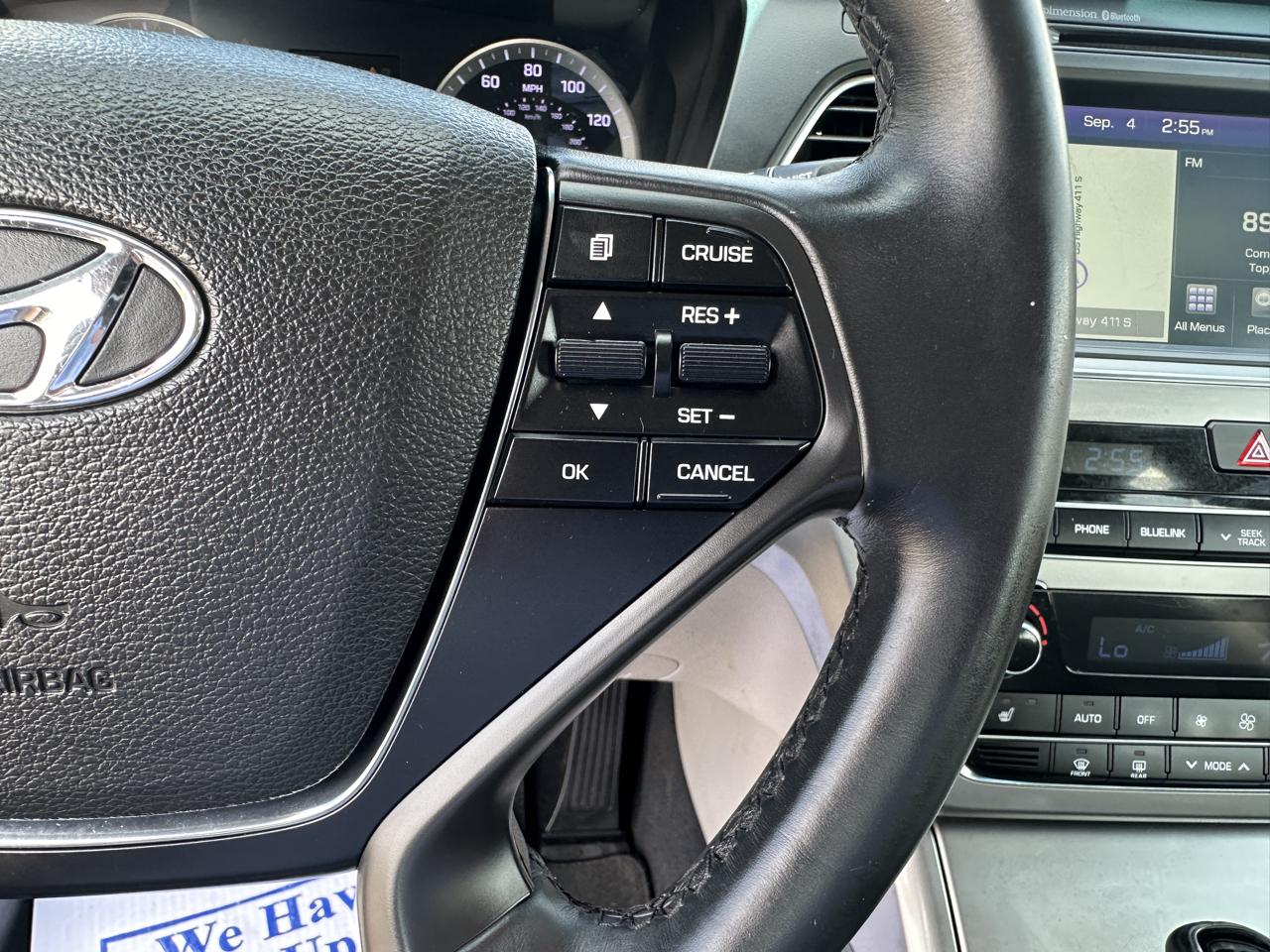 Hyundai Sonata 4dr Sdn 2.4L Sport 2015