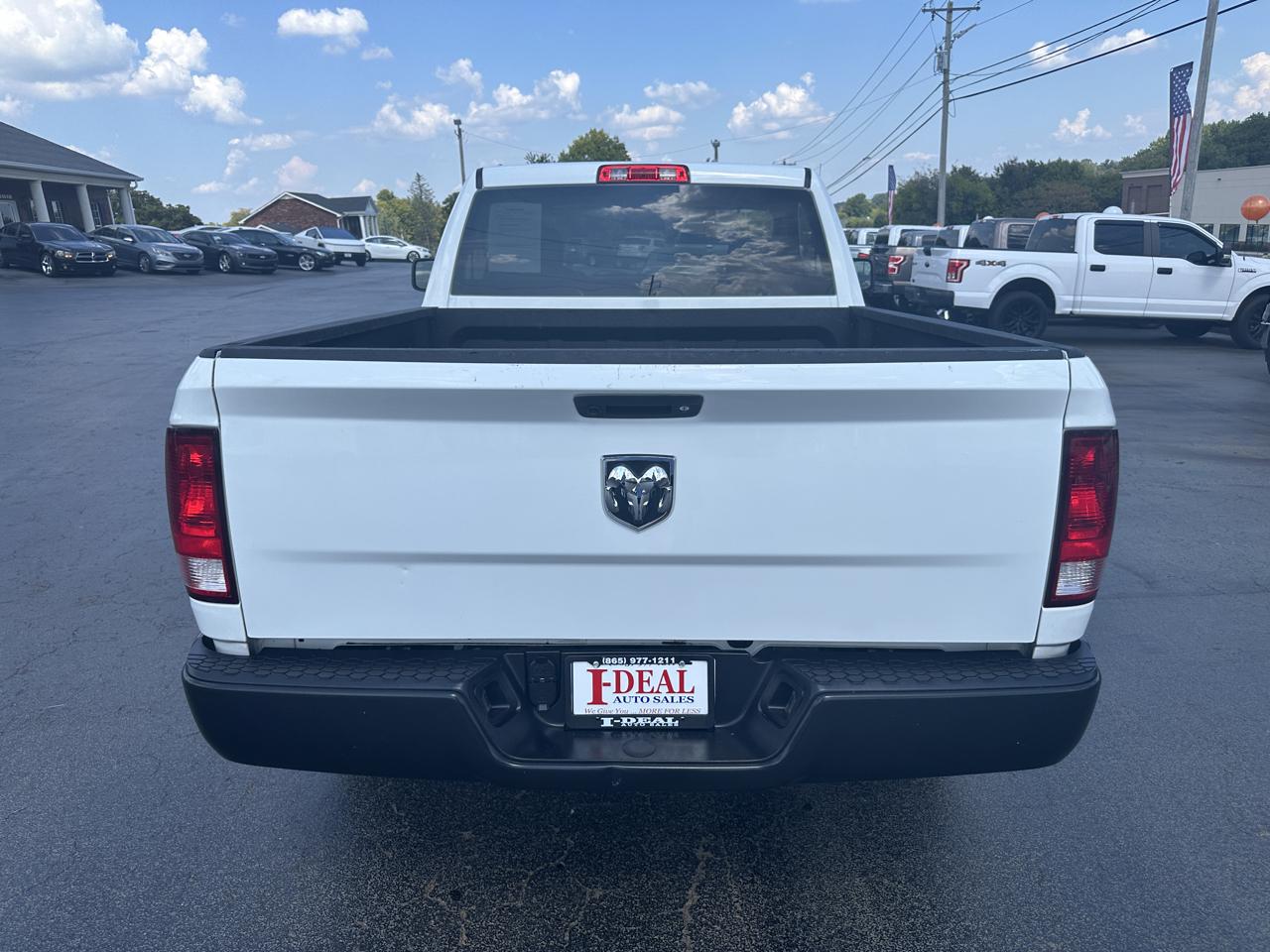 RAM 1500 Classic Tradesman 4x2 Reg Cab 6'4" Box 2022