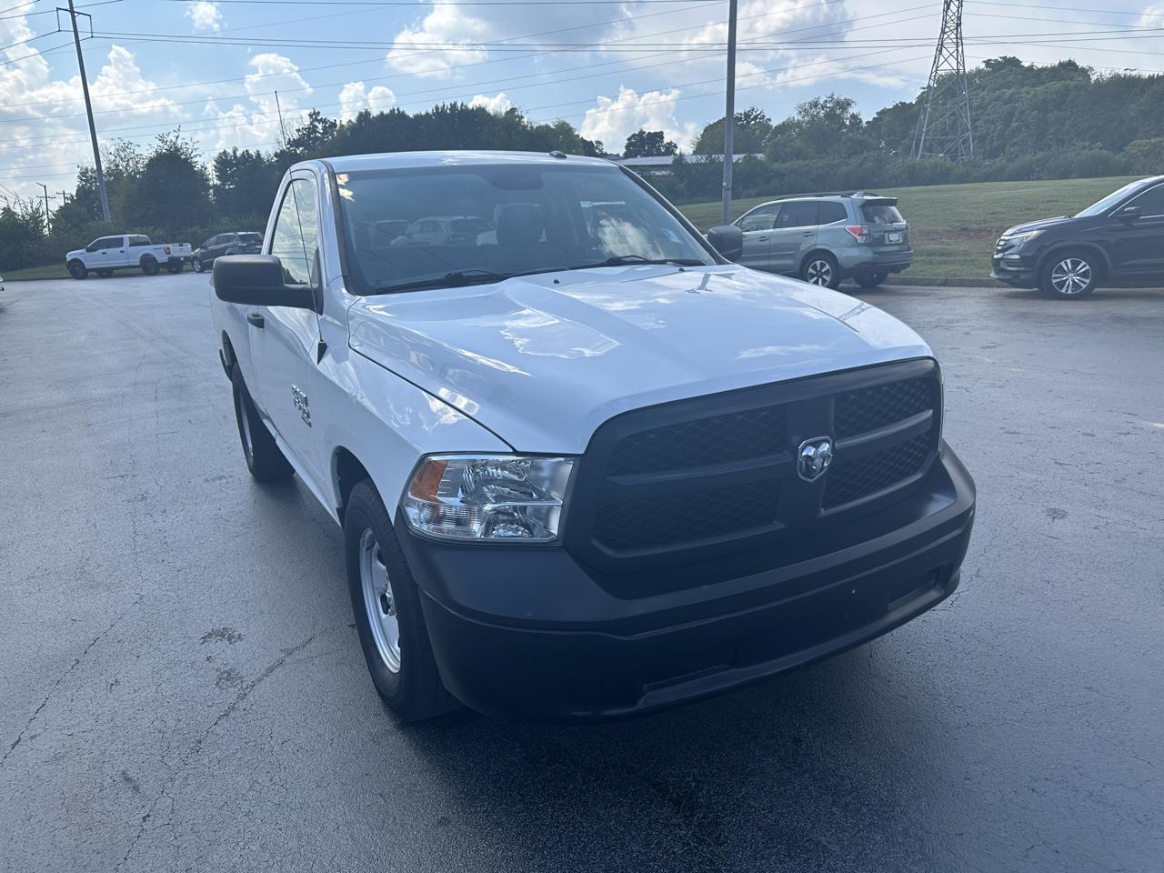 RAM 1500 Classic Tradesman 4x2 Reg Cab 6'4" Box 2022