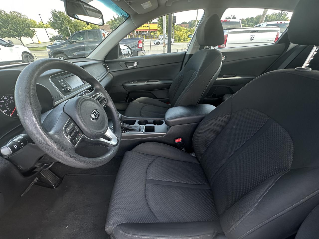Kia Optima LX Auto 2017