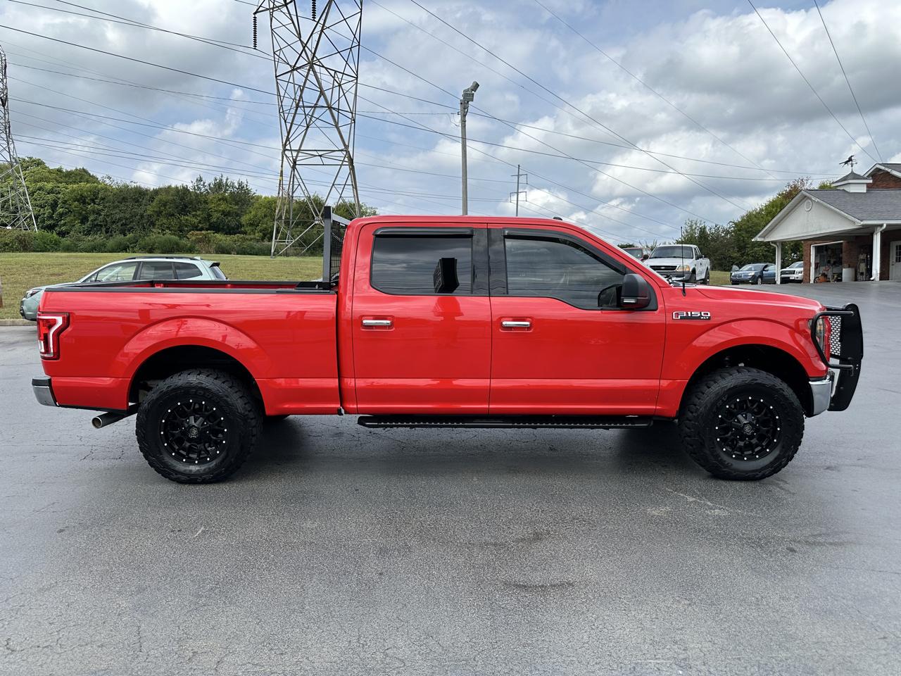 Ford F-150 4WD SuperCrew 145" XLT 2016