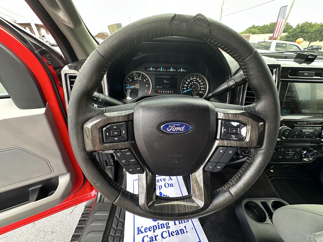 Ford F-150 4WD SuperCrew 145" XLT 2016