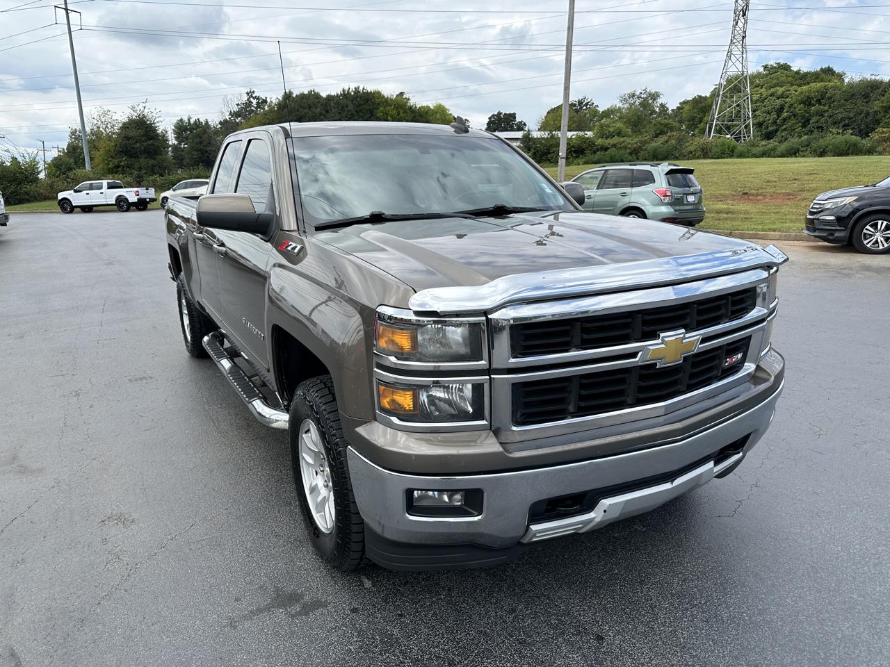 Chevrolet Silverado 1500 4WD Double Cab 143.5" LT w/1LT 2015