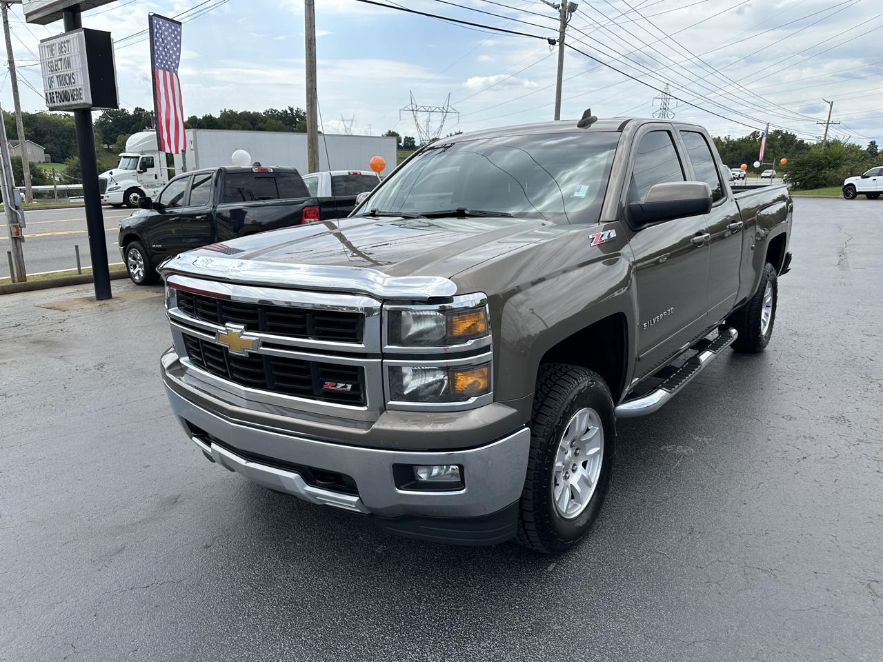 Chevrolet Silverado 1500 4WD Double Cab 143.5" LT w/1LT 2015