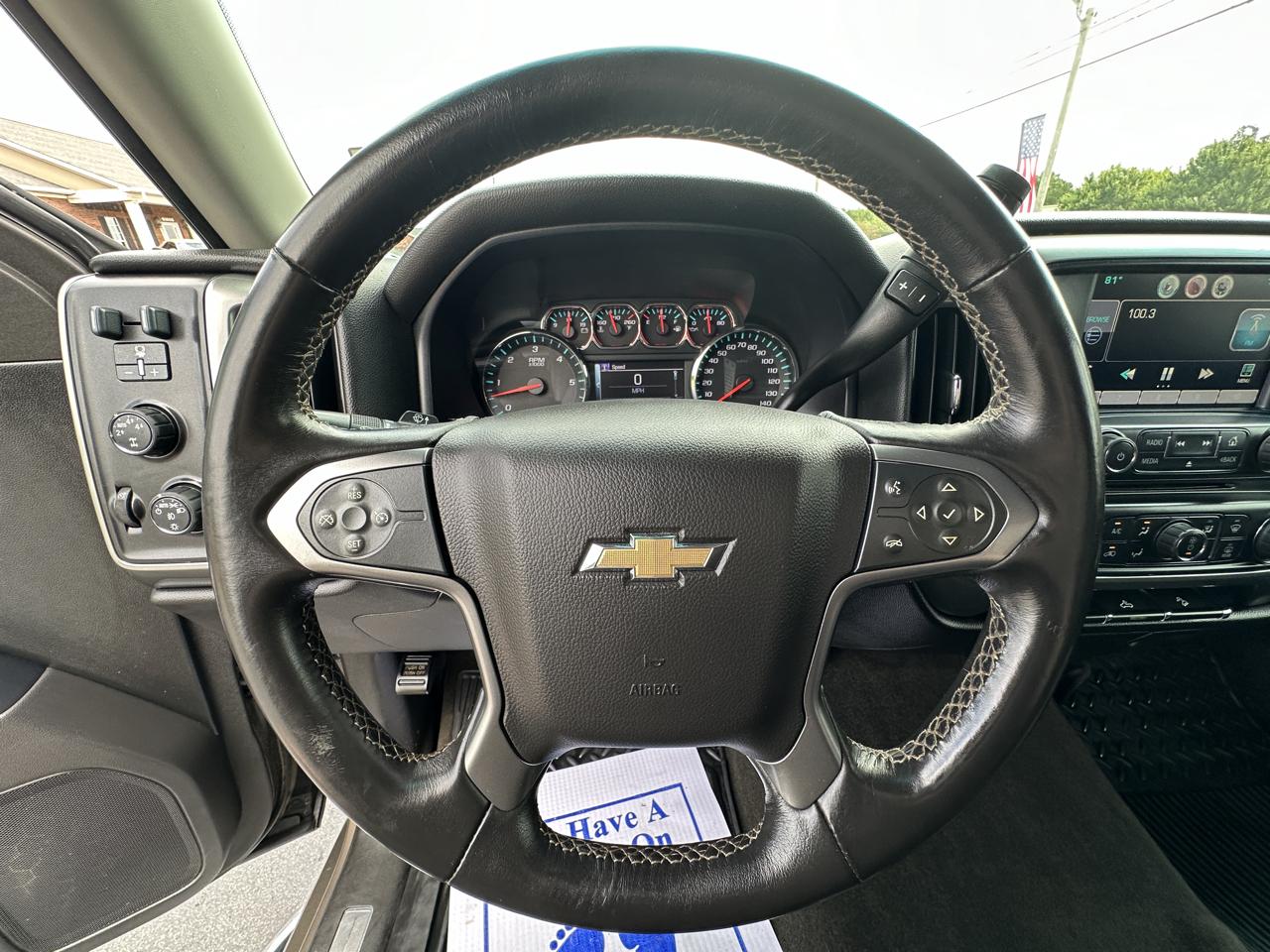 Chevrolet Silverado 1500 4WD Double Cab 143.5" LT w/1LT 2015