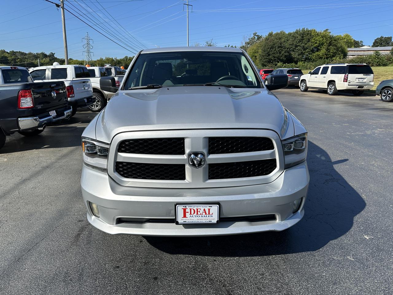 RAM 1500 4WD Quad Cab 140.5" Express 2013