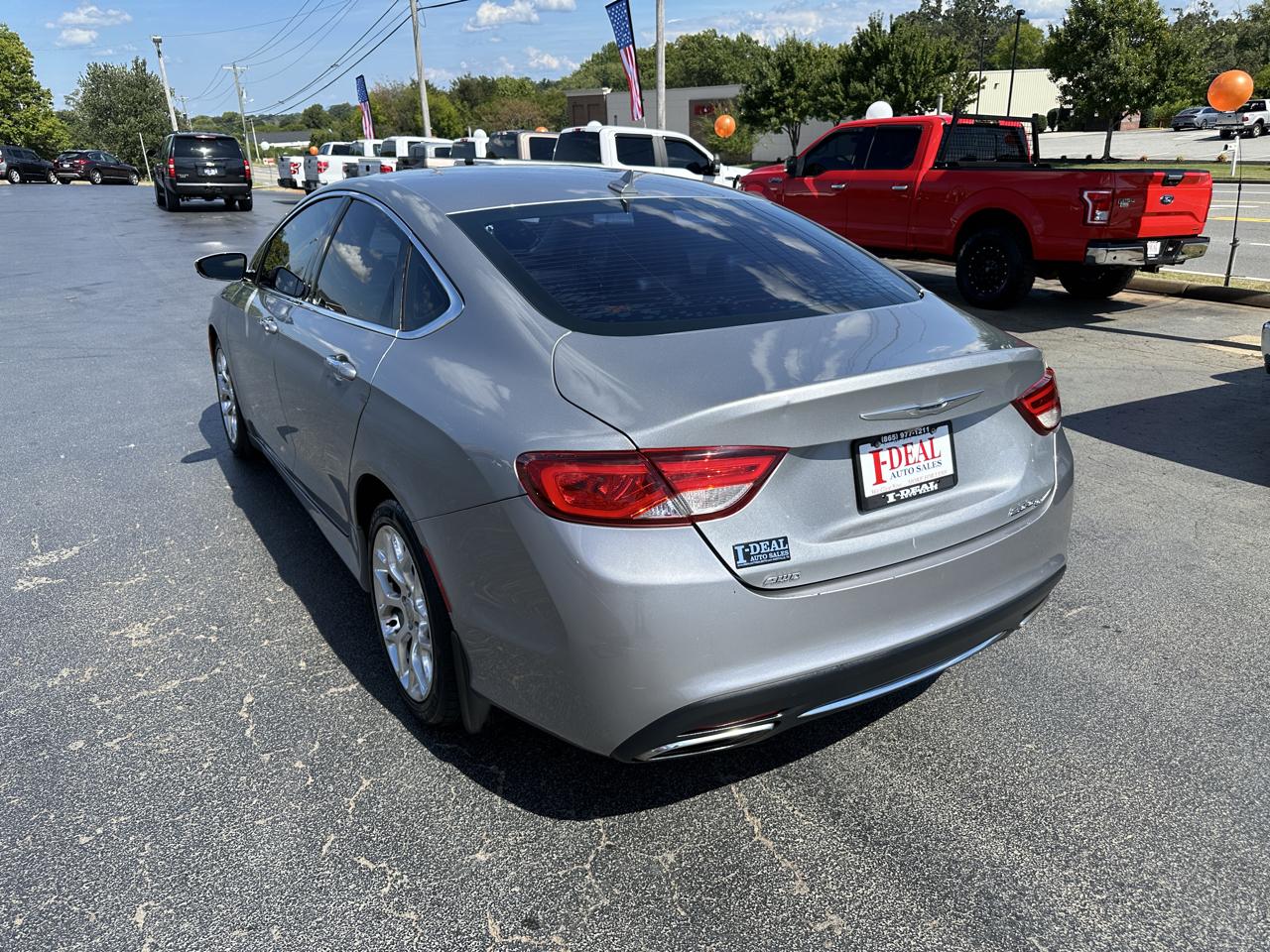 Chrysler 200 4dr Sdn C AWD 2015
