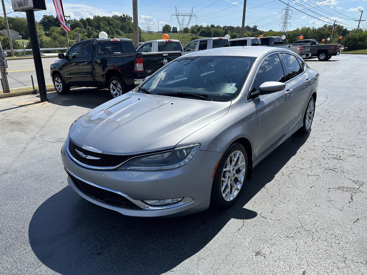 Chrysler 200 4dr Sdn C AWD 2015