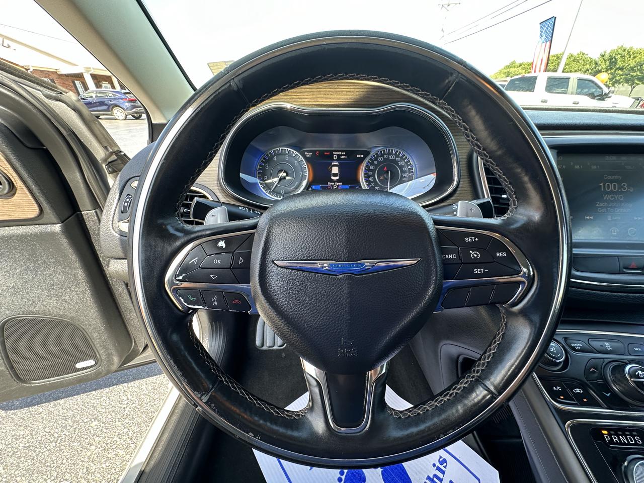 Chrysler 200 4dr Sdn C AWD 2015