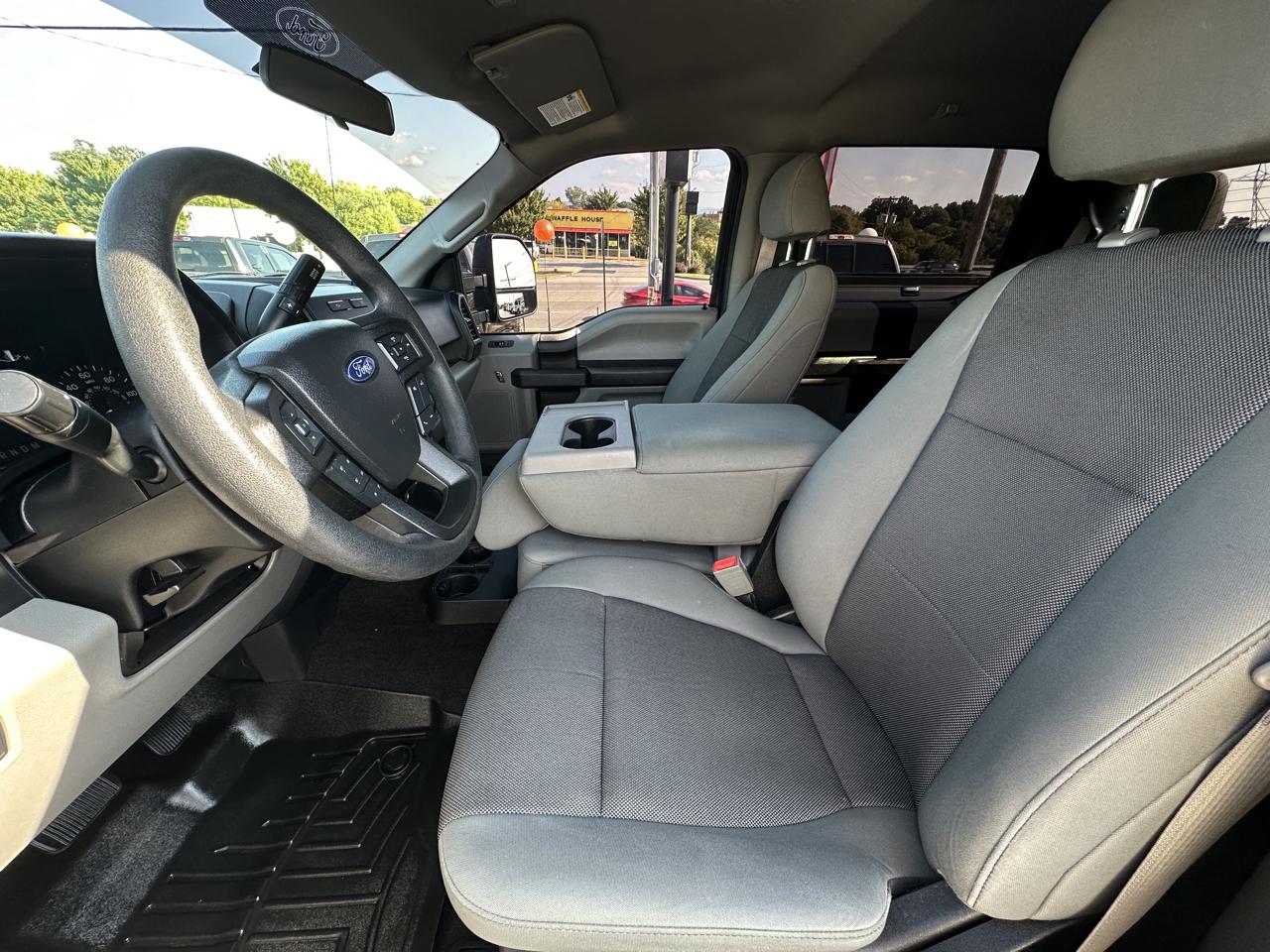 Ford F-150 XL 4WD SuperCrew 5.5' Box 2018