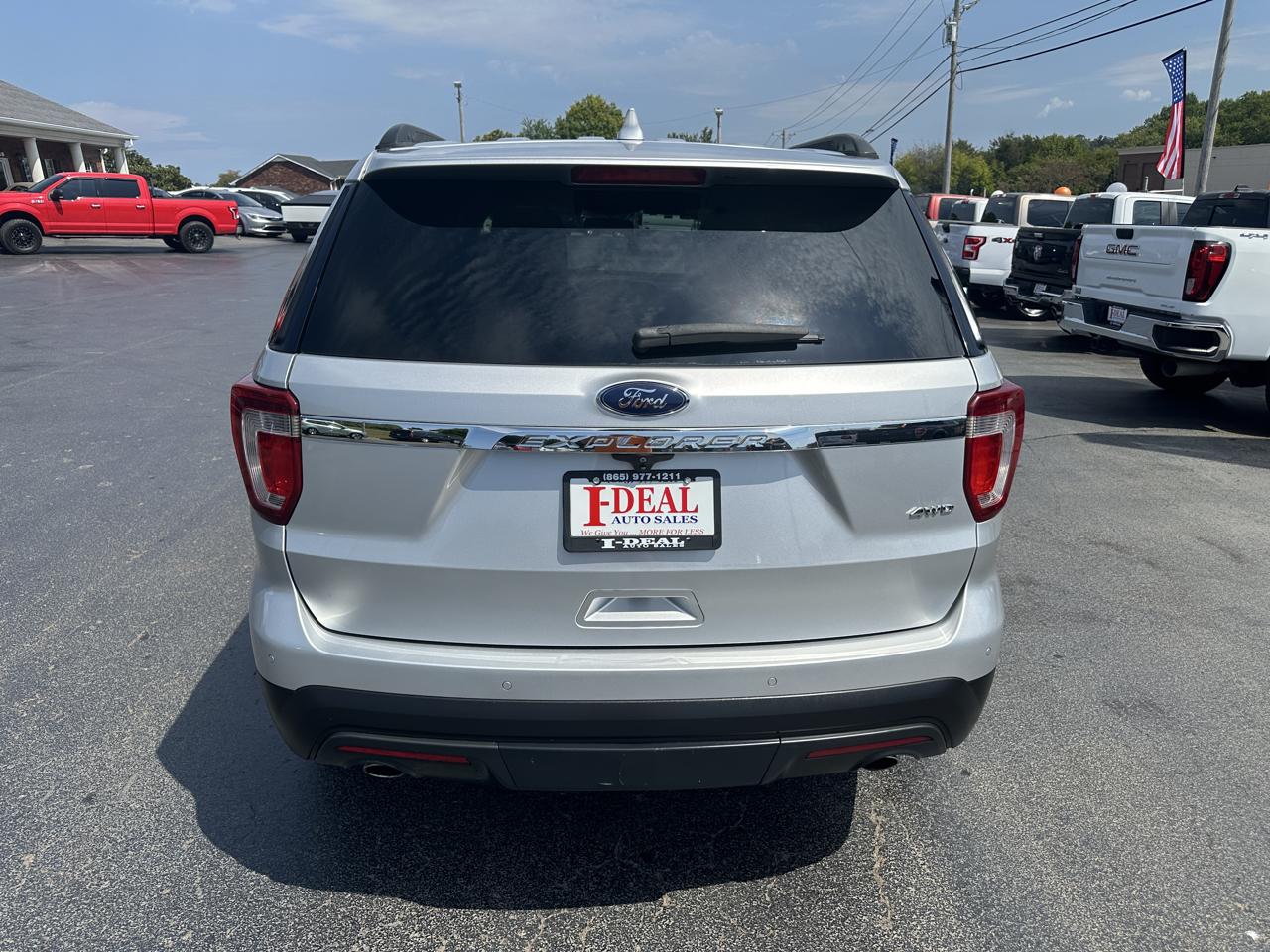 Ford Explorer Base 4WD 2017