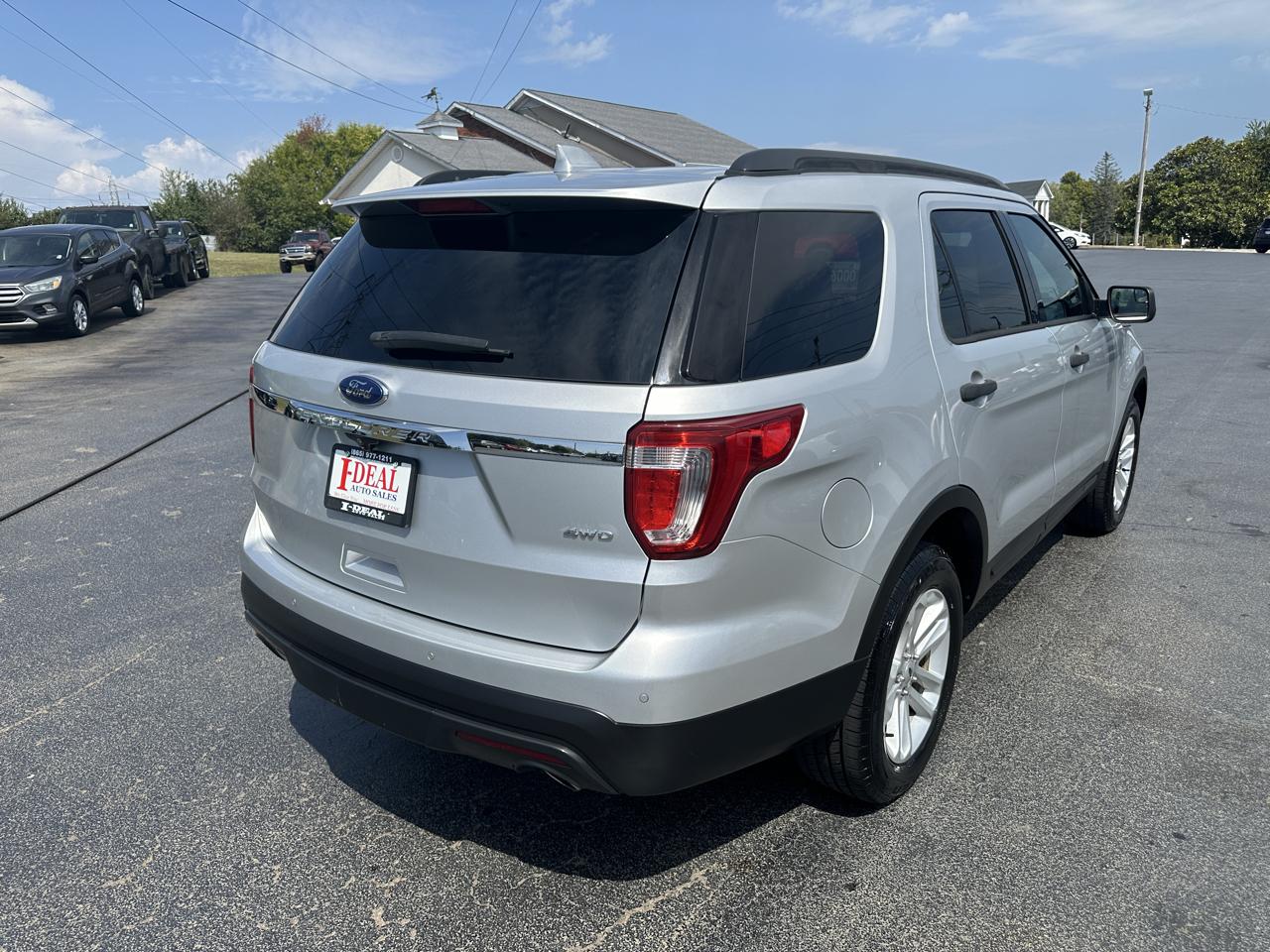 Ford Explorer Base 4WD 2017
