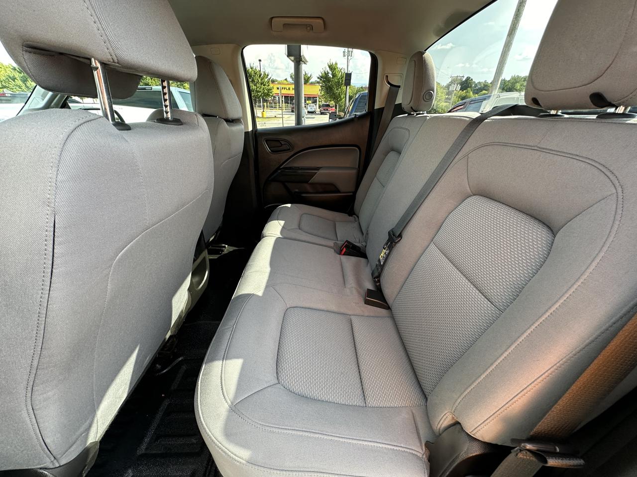 Chevrolet Colorado 2WD Crew Cab 128.3" WT 2016