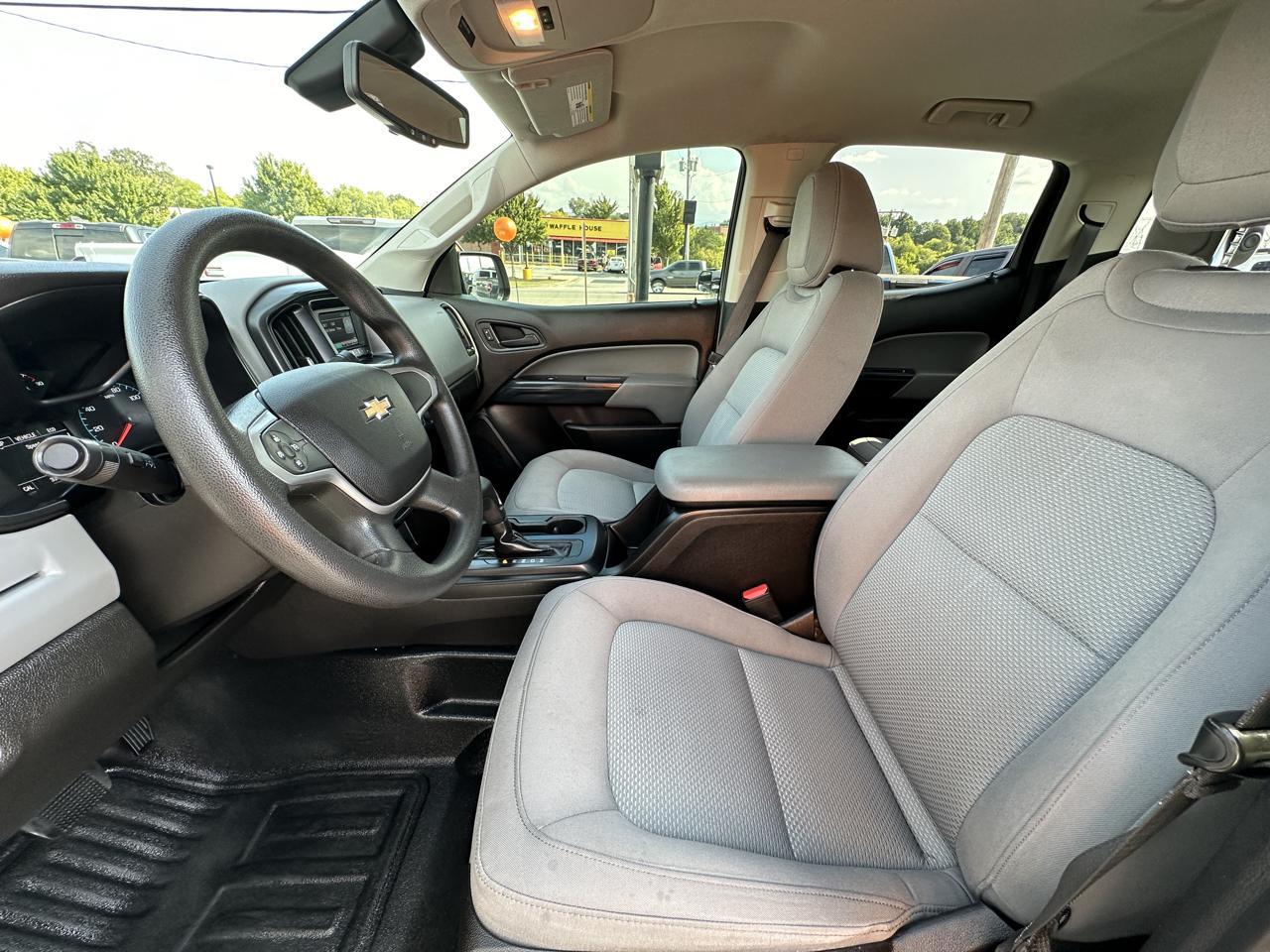 Chevrolet Colorado 2WD Crew Cab 128.3" WT 2016