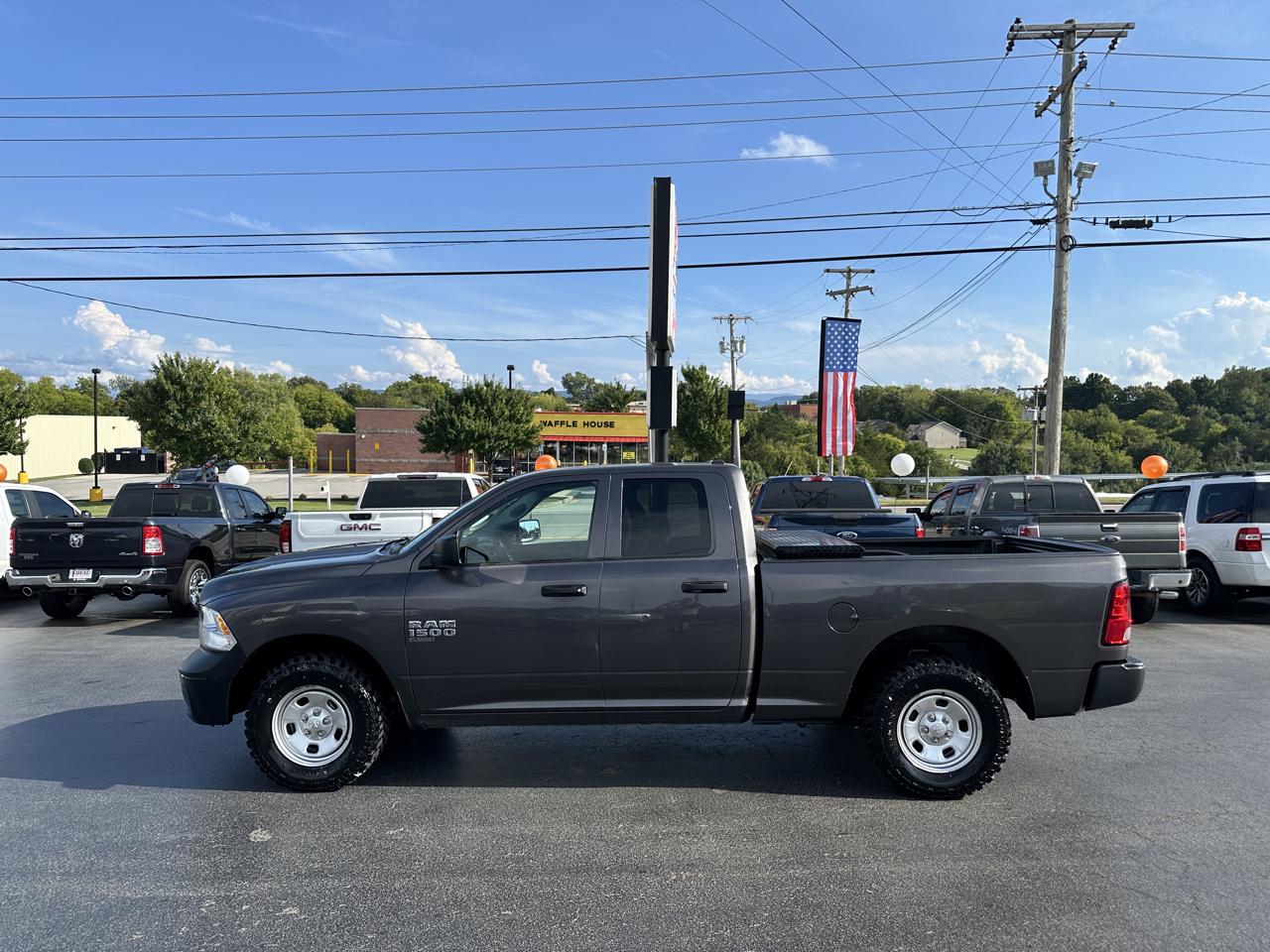 RAM 1500 Classic Tradesman 4x4 Quad Cab 6'4" Box 2020