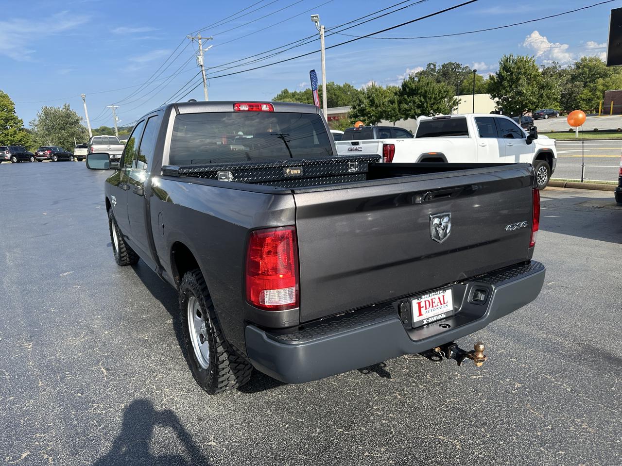 RAM 1500 Classic Tradesman 4x4 Quad Cab 6'4" Box 2020