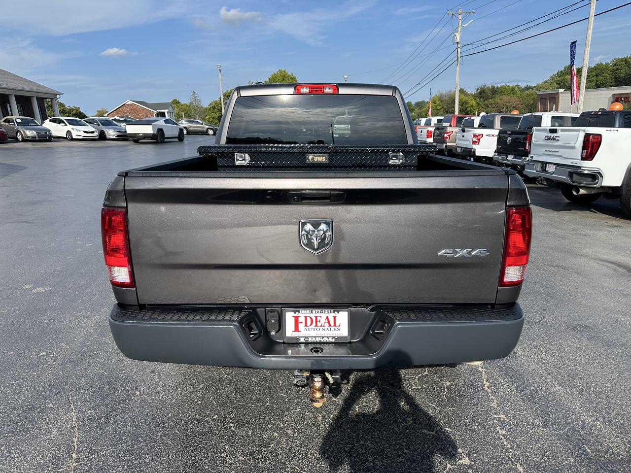 RAM 1500 Classic Tradesman 4x4 Quad Cab 6'4" Box 2020