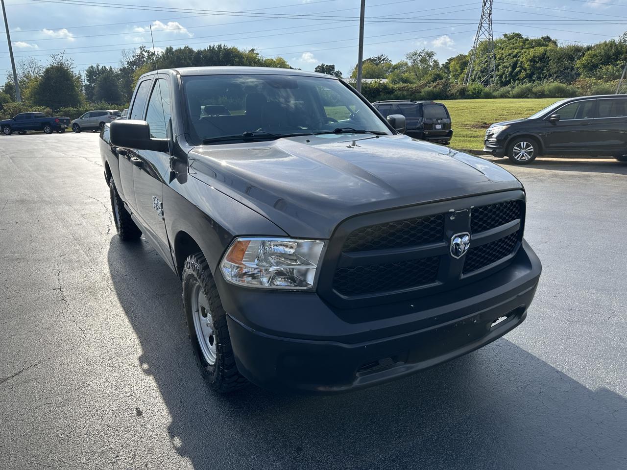 RAM 1500 Classic Tradesman 4x4 Quad Cab 6'4" Box 2020