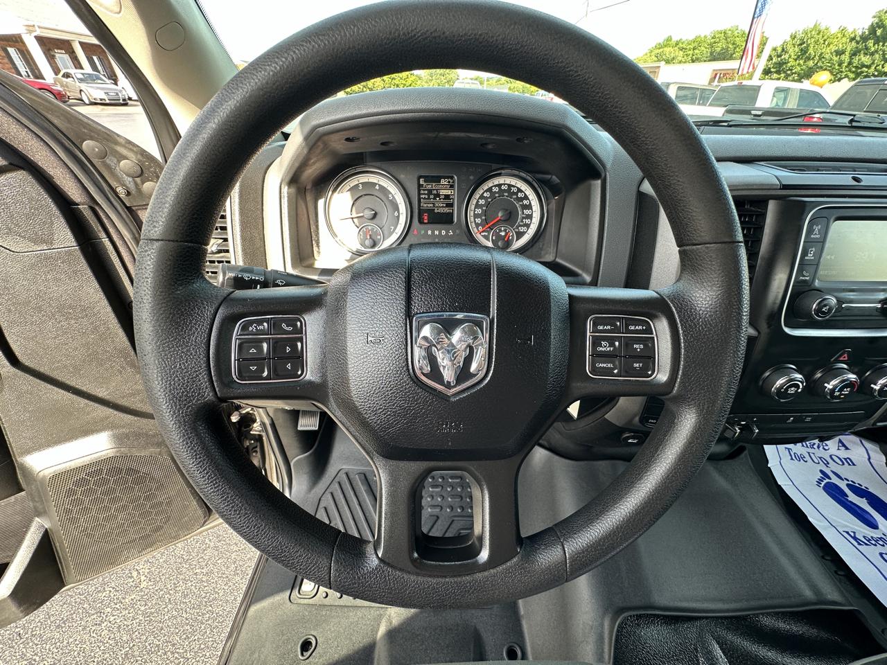 RAM 1500 Classic Tradesman 4x4 Quad Cab 6'4" Box 2020
