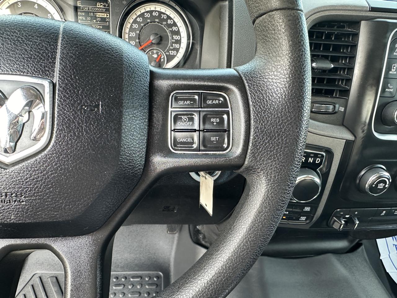 RAM 1500 Classic Tradesman 4x4 Quad Cab 6'4" Box 2020