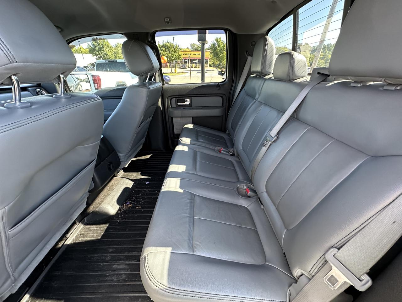 Ford F-150 4WD SuperCrew 145" XLT 2014