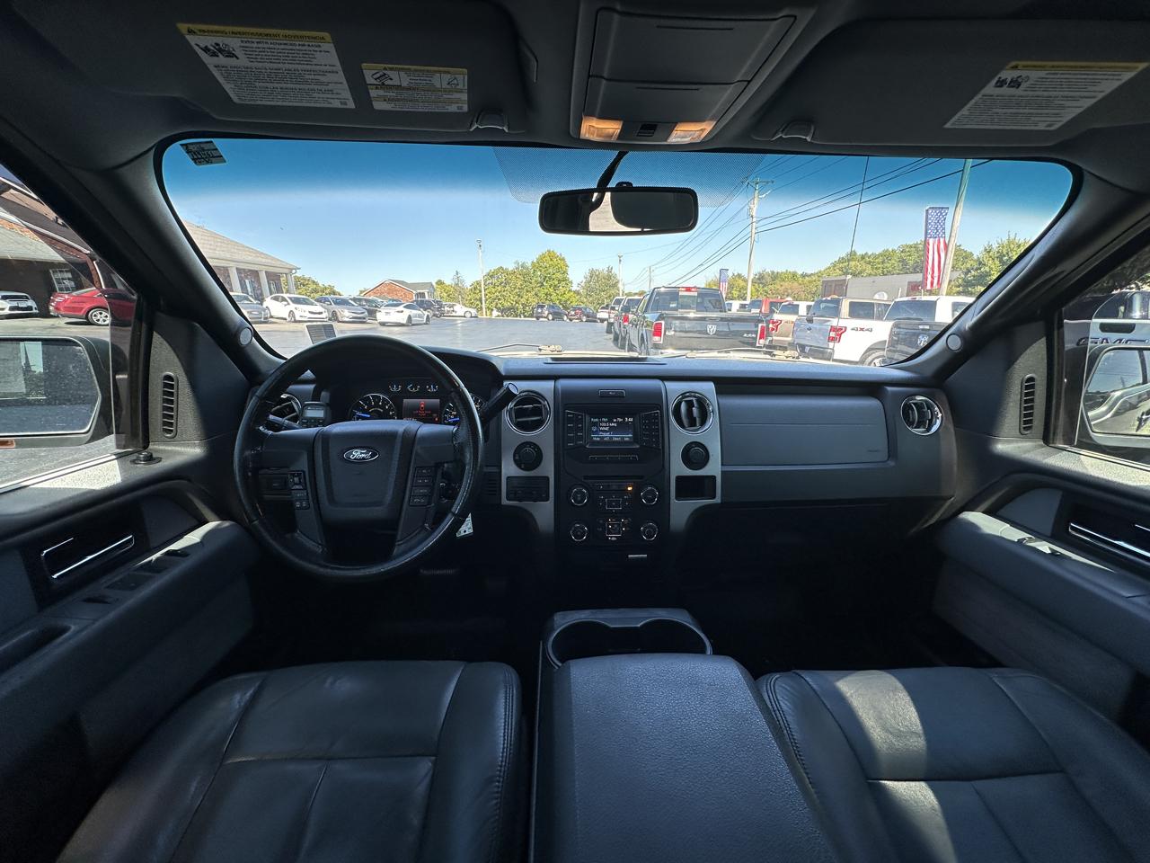 Ford F-150 4WD SuperCrew 145" XLT 2014