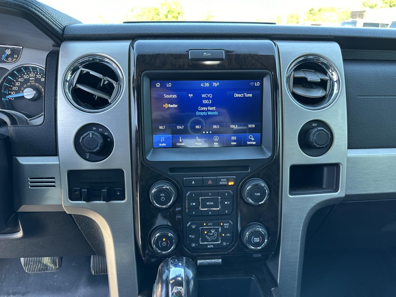Ford F-150 4WD SuperCrew 145" Platinum 2013