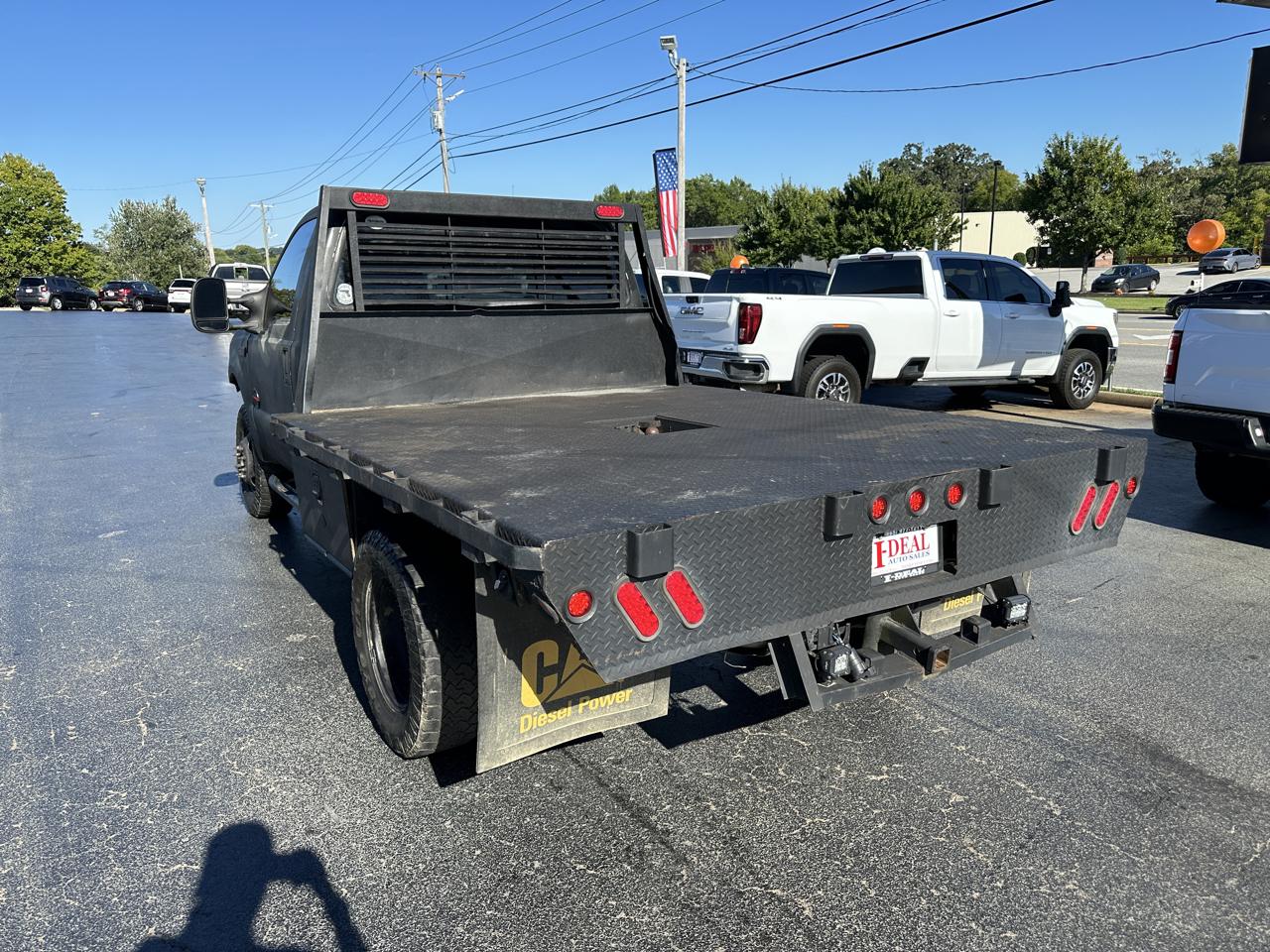 Ford Super Duty F-350 DRW Reg Cab 141" WB 60" CA XLT 4WD 2005
