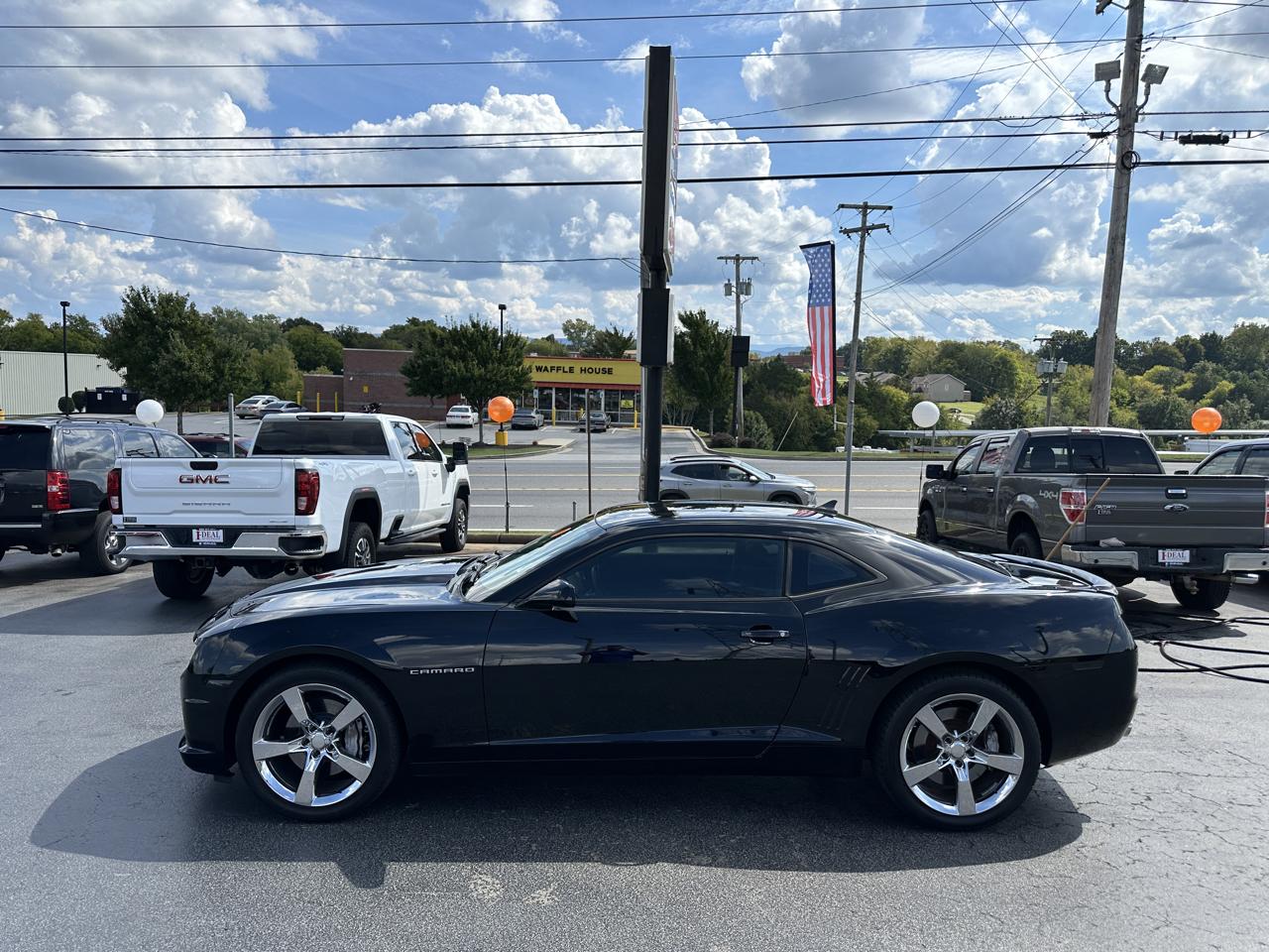 Chevrolet Camaro 2dr Cpe 1SS 2010