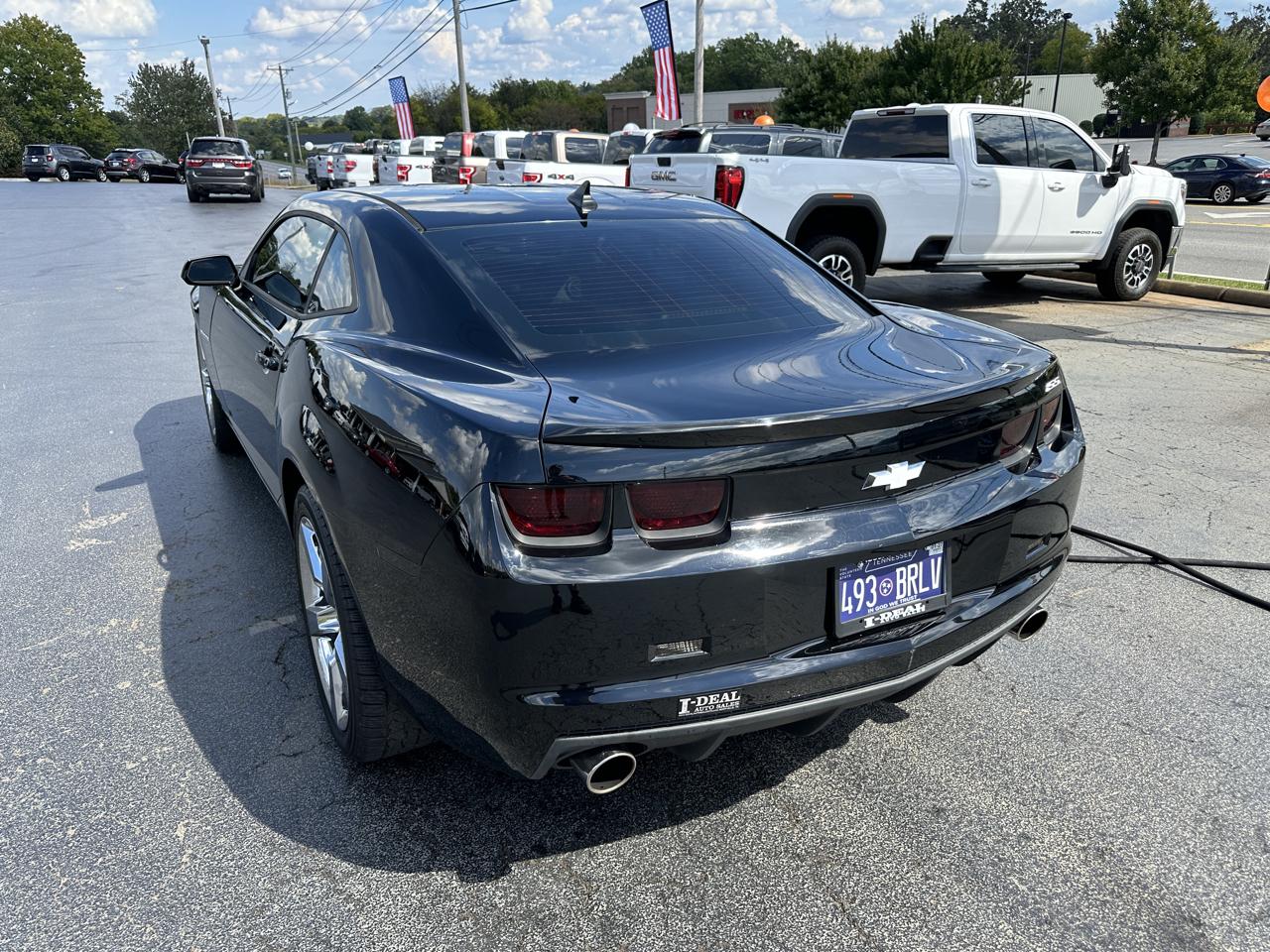 Chevrolet Camaro 2dr Cpe 1SS 2010
