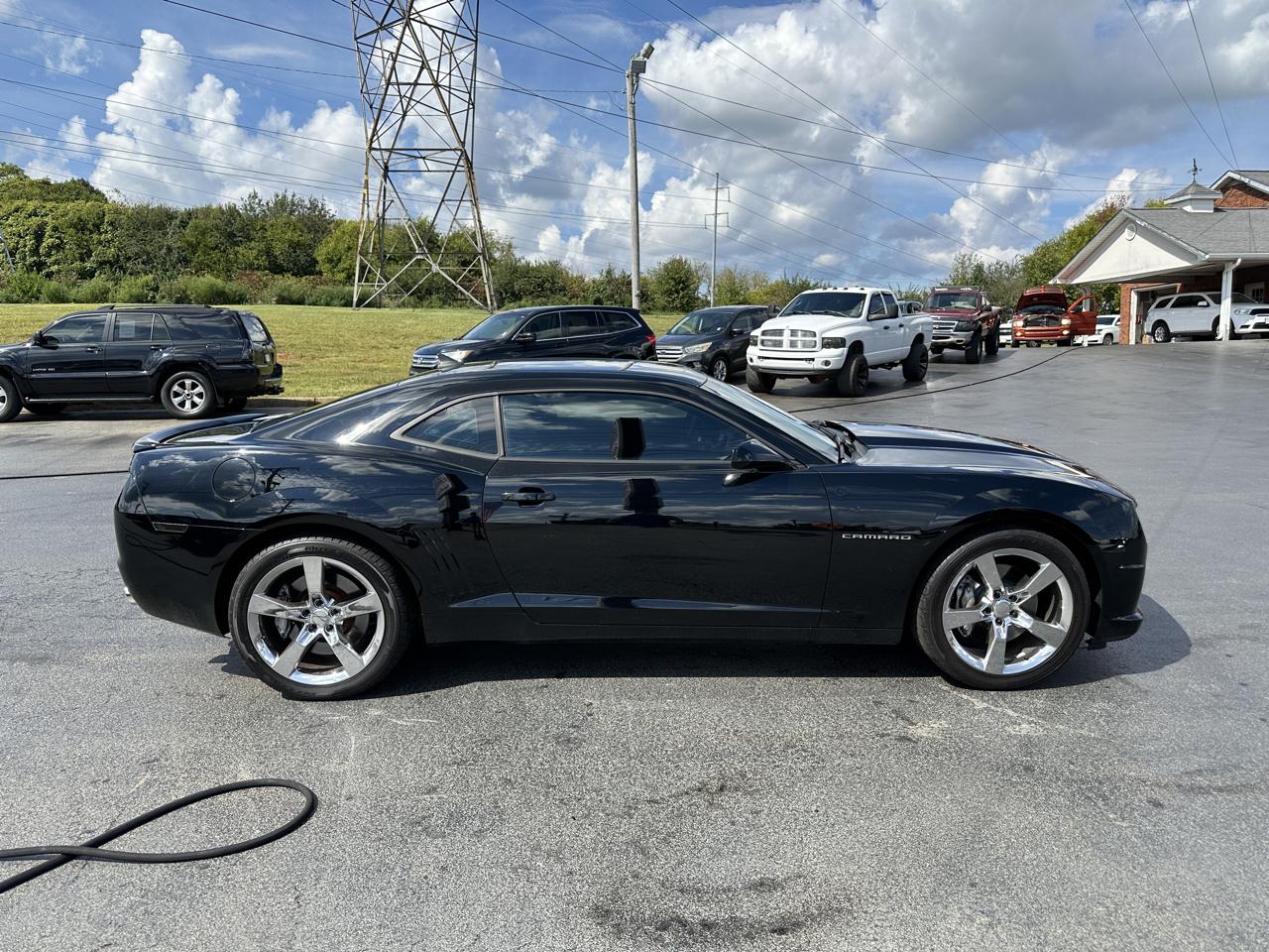 Chevrolet Camaro 2dr Cpe 1SS 2010