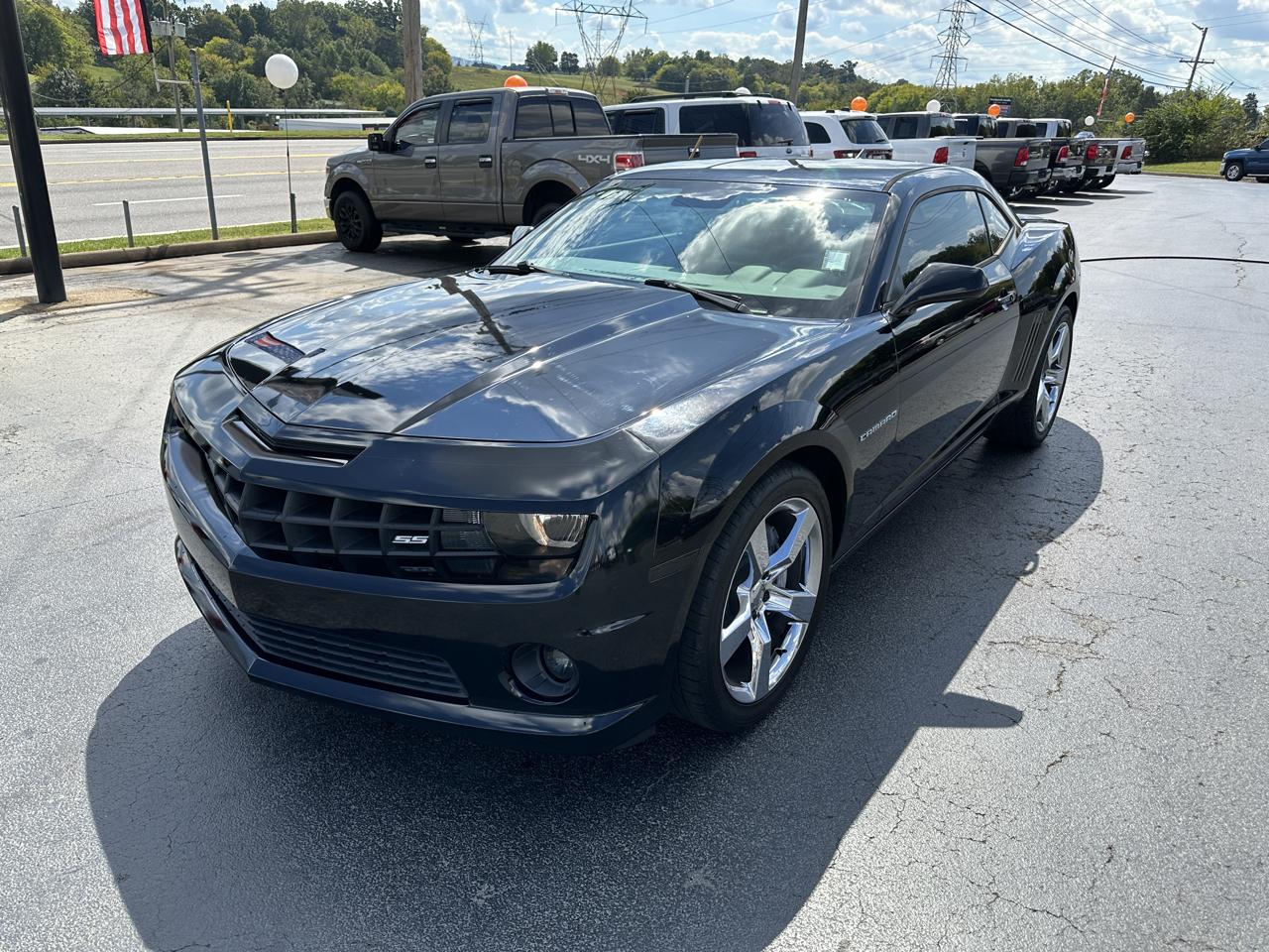 Chevrolet Camaro 2dr Cpe 1SS 2010