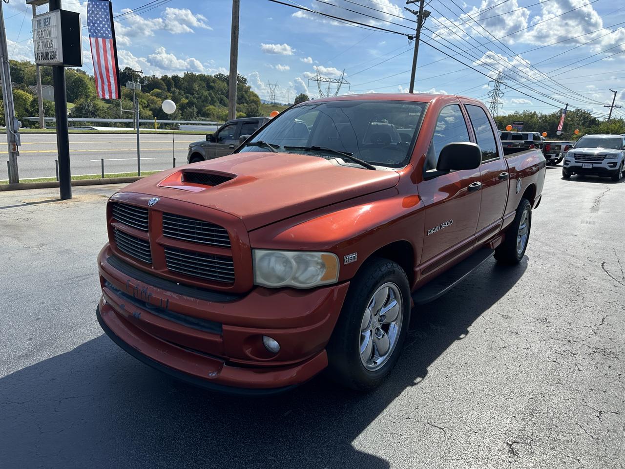Dodge Ram 1500 4dr Quad Cab 140.5" WB SLT 2005