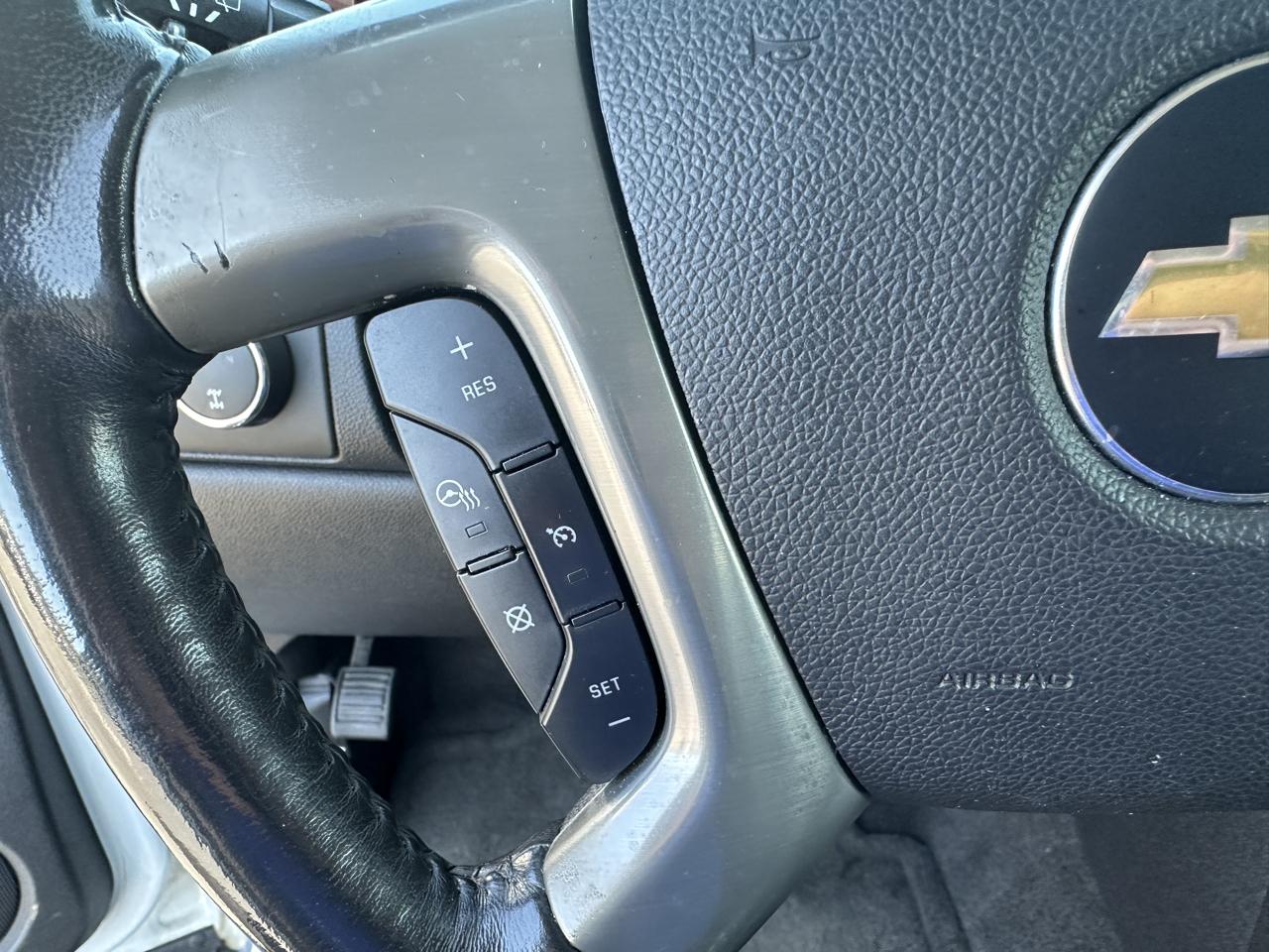 Chevrolet Tahoe 4WD 4dr 1500 LTZ 2012