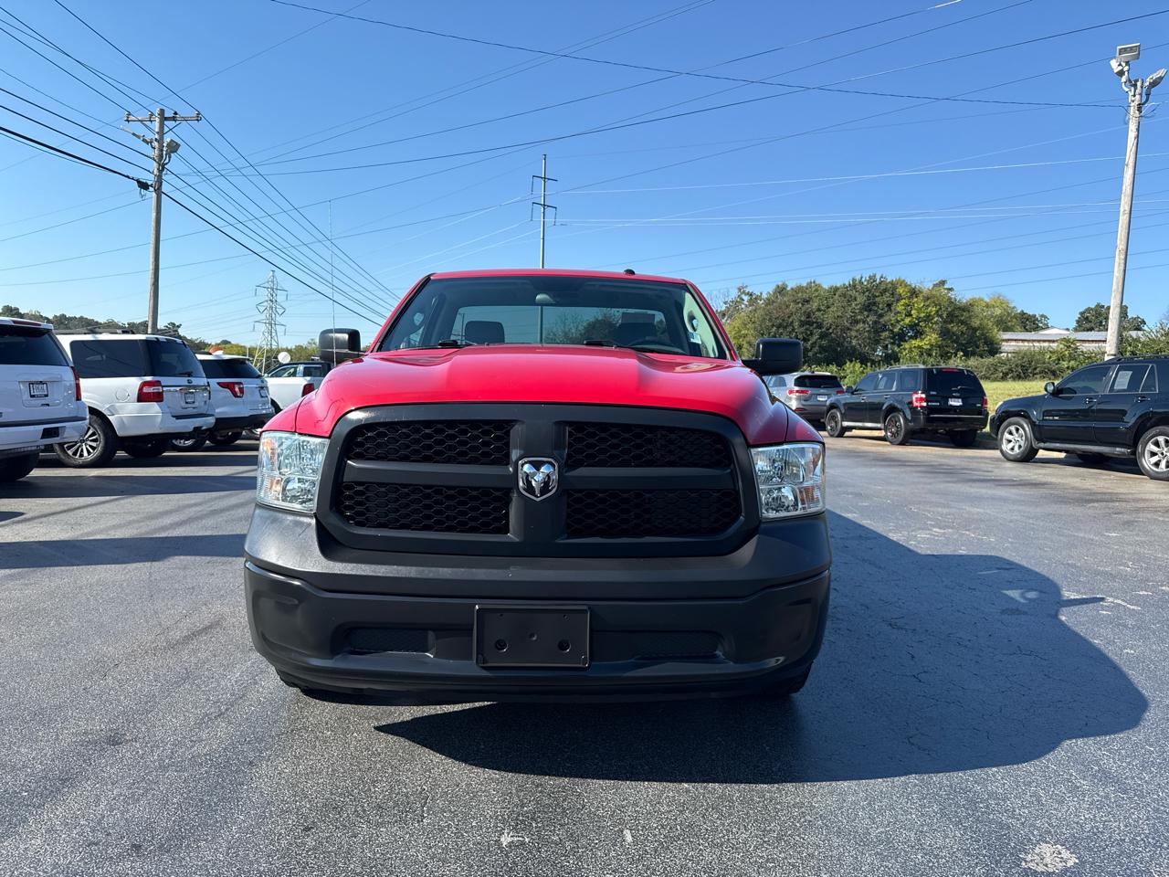 RAM 1500 Classic Tradesman 4x2 Reg Cab 8' Box 2019