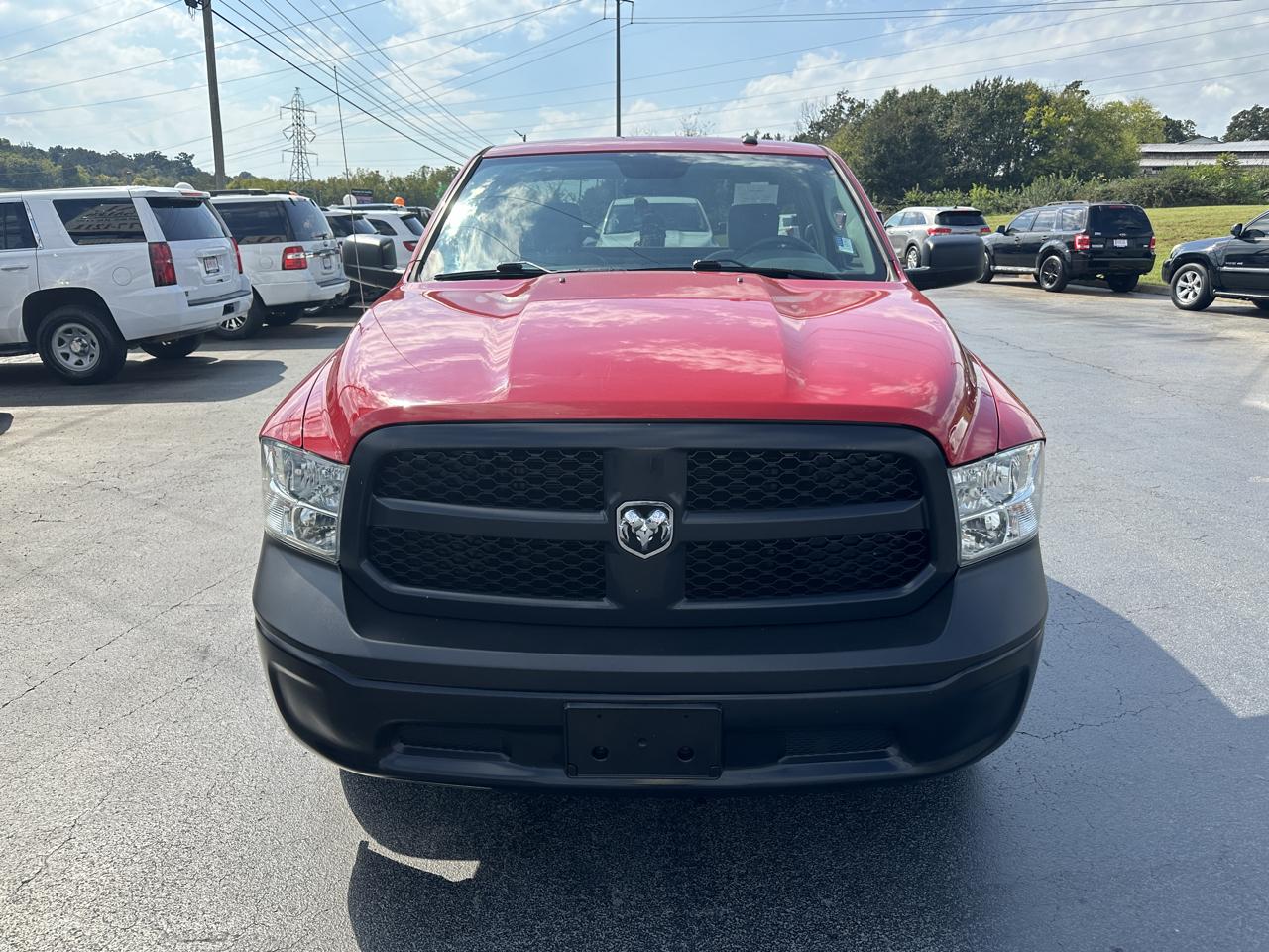 RAM 1500 Classic Tradesman 4x2 Reg Cab 8' Box 2019