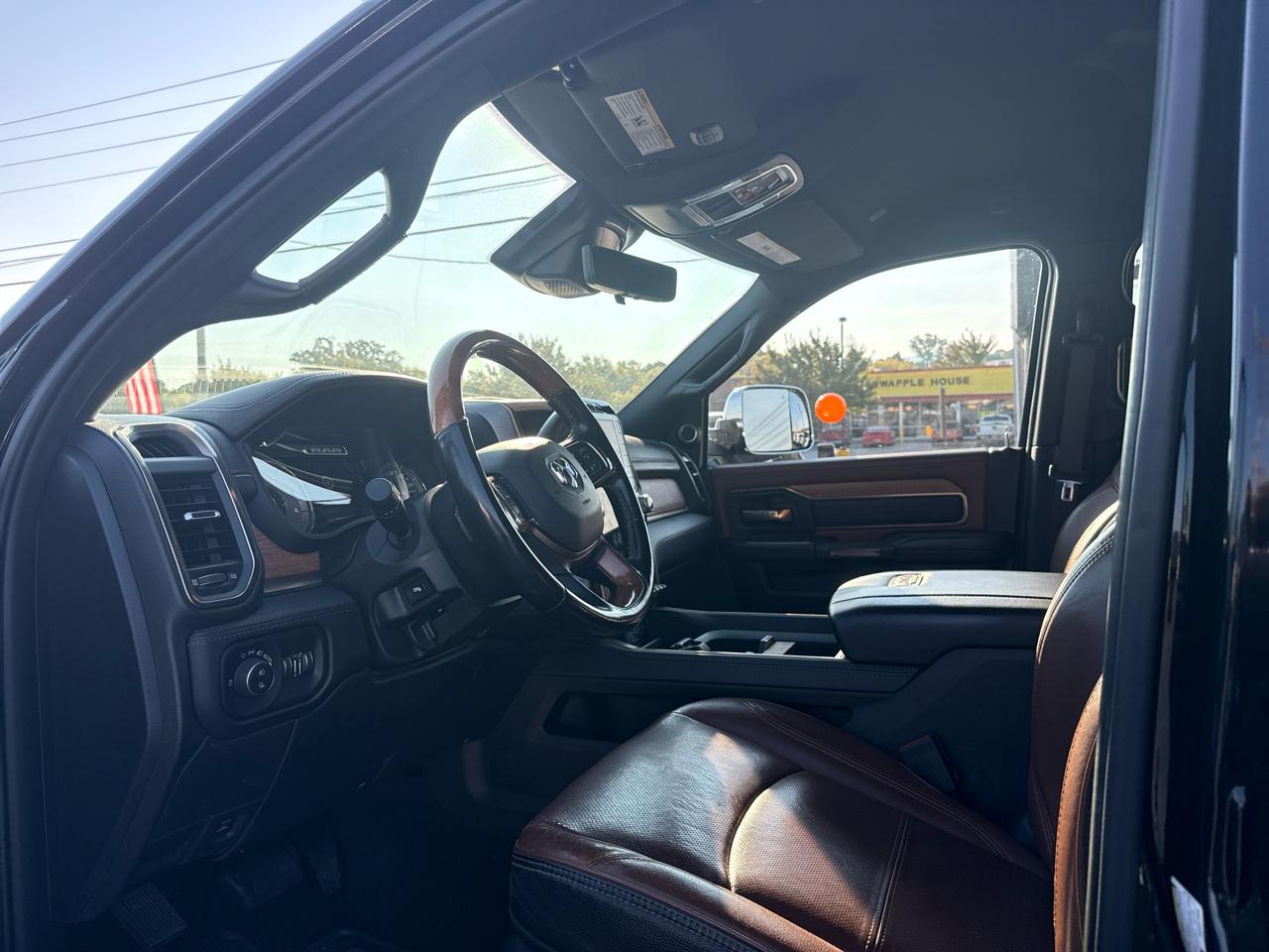 RAM 2500 Longhorn 4x4 Mega Cab 6'4" Box 2022