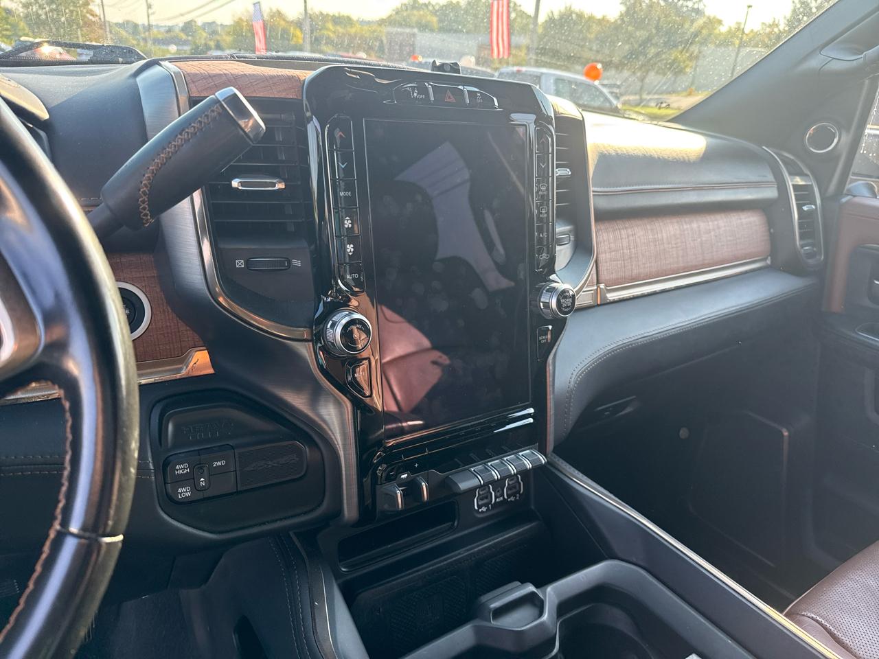 RAM 2500 Longhorn 4x4 Mega Cab 6'4" Box 2022